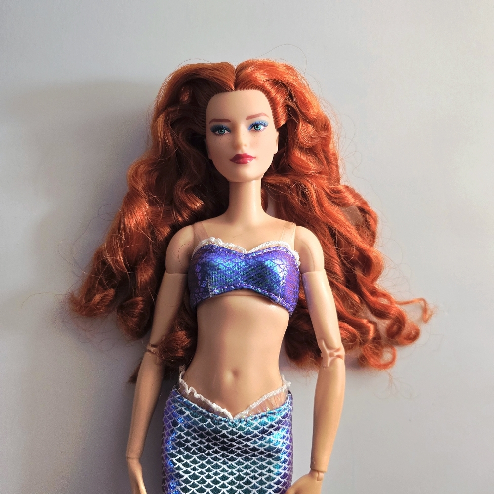 Barbie Looks Doll #13 - Picture 4 of 10